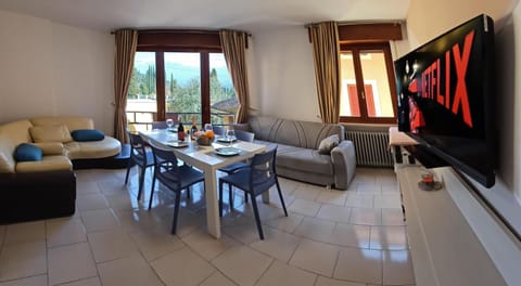 B&B al Vittoriale da Maja Apartment in Lake Garda