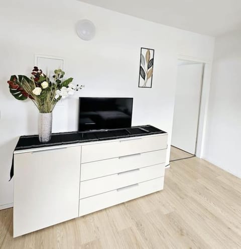 Bird Home Room 14 Apartment in Klagenfurt