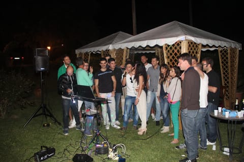 People, Garden, Karaoke, Garden view, group of guests