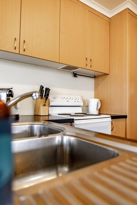 Allure " Absolute Waterfront " Family Friendly House in Bicheno