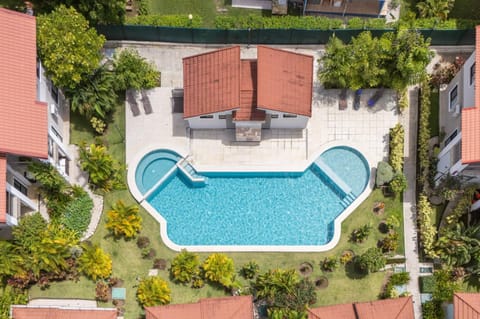 Bird's eye view, Garden, Hot Tub, Pool view, Swimming pool, Swimming pool, sunbed