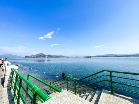 Centro Storico Nido a 147 passi dal Lago Maggiore Apartment in Arona