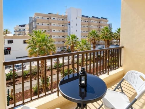 Day, Balcony/Terrace, City view