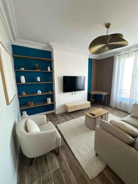 Appartement de luxe Enghien-les-Bains à proximité de la gare Apartment in Île-de-France