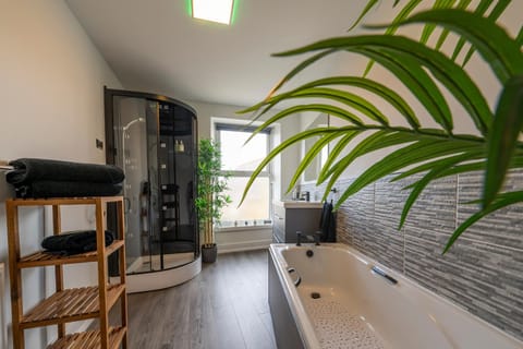 Shower, Bathroom, Bath