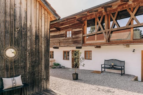 Property building, Facade/entrance, Garden