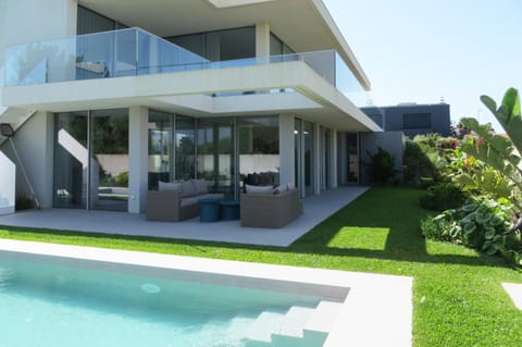 Property building, Garden, Seating area, Garden view, Pool view, Swimming pool