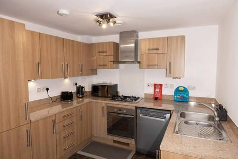 Coffee/tea facilities, Kitchen or kitchenette, dishwasher, minibar, pet friendly, stove, toaster