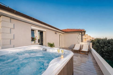 LUXURY MANDRE HOUSE Villa in Novalja