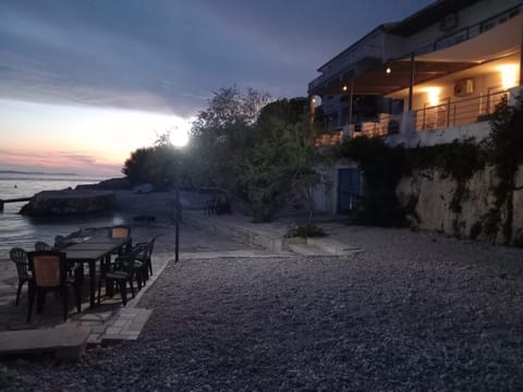 Beach house Apartment in Split-Dalmatia County