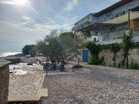 Beach house Apartment in Split-Dalmatia County