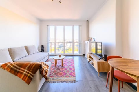 Duplex Rénové à 11 min de Paris Apartment in Île-de-France