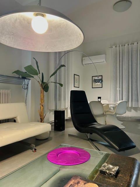 SQUARE 45 House in Chania