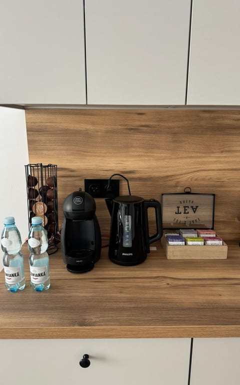 Coffee/tea facilities, Kitchen or kitchenette, toaster