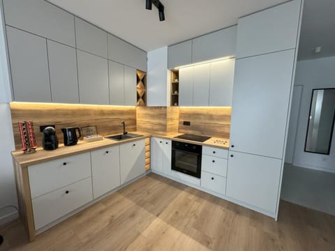 Kitchen or kitchenette, pet friendly, stove