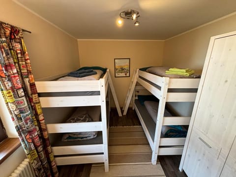 Bed, Photo of the whole room, Bedroom, bunk bed