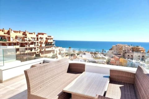 Property building, Balcony/Terrace