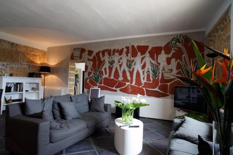 Communal lounge/ TV room, Seating area