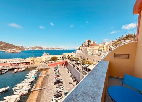 Property building, Nearby landmark, Day, View (from property/room), Balcony/Terrace, City view, Sea view