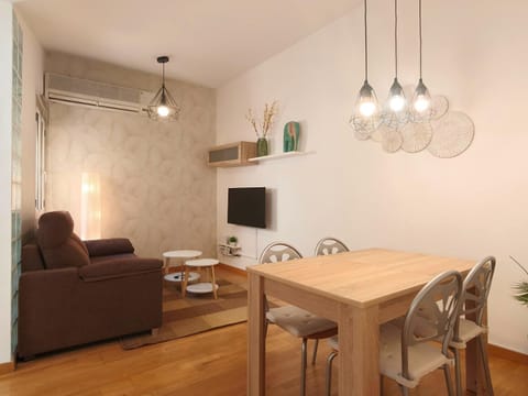 TV and multimedia, Living room, Dining area