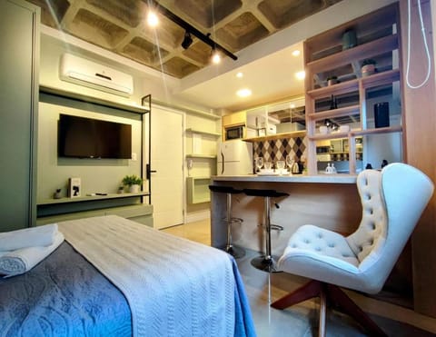 TV and multimedia, Kitchen or kitchenette, Living room, Photo of the whole room, air conditioner