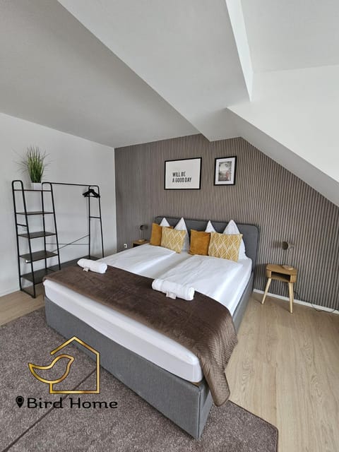 Bird Home Room 15 Apartment in Klagenfurt