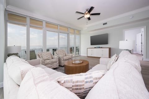 Phoenix Gulf Towers 2108 condo Apartment in Orange Beach