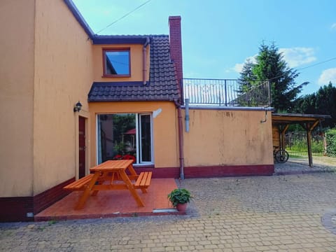 Domek na Odrzańskiej House in West Pomeranian Voivodeship, Poland