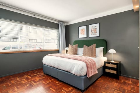 Shaftesbury 2 Apartment in Sea Point