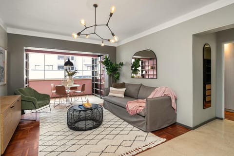 Shaftesbury 2 Apartment in Sea Point