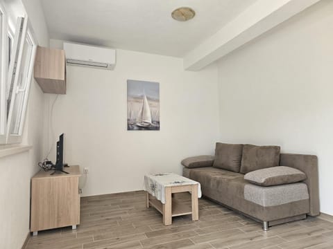Banovi Dvori Apartment in Dubrovnik-Neretva County