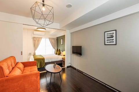 Bed, TV and multimedia, Living room, Bedroom