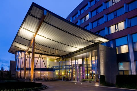 Facade/entrance, Facade/entrance