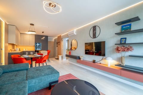 Kitchen or kitchenette, Living room