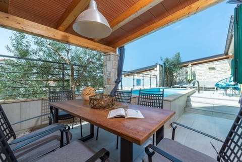 Vila Valencan 2b Villa in Peroj