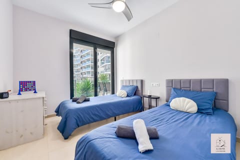 Bedroom, storage, storage, storage, elevator