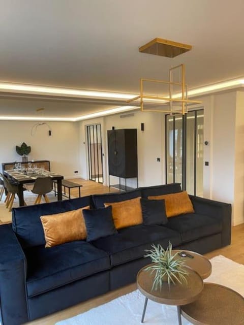 Maison Villa House in Vitry-sur-Seine