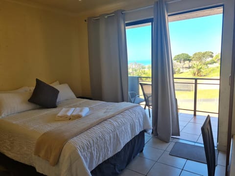 Bed, Balcony/Terrace, Bedroom, wardrobe