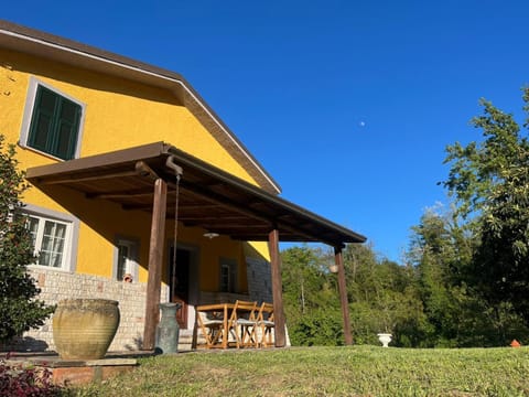 Podere il Glicine Wellness Charme & Relax House in La Spezia