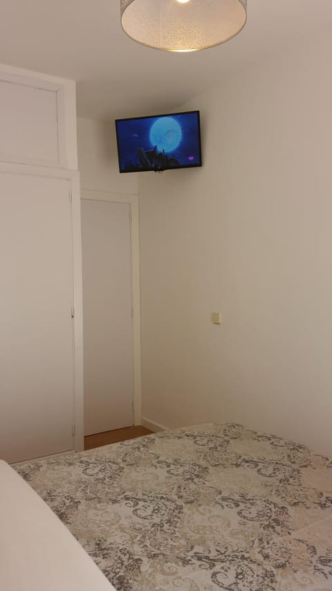 Plaza Madrid Central Apartment in Centro