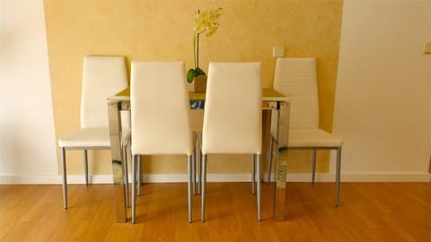 Plaza Madrid Central Apartment in Centro