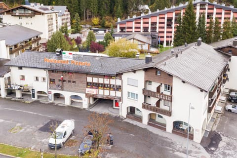 Property building, Bird's eye view