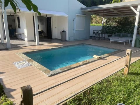 Property building, Patio, Swimming pool