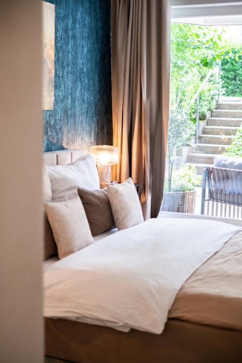 Bed, View (from property/room), Bedroom