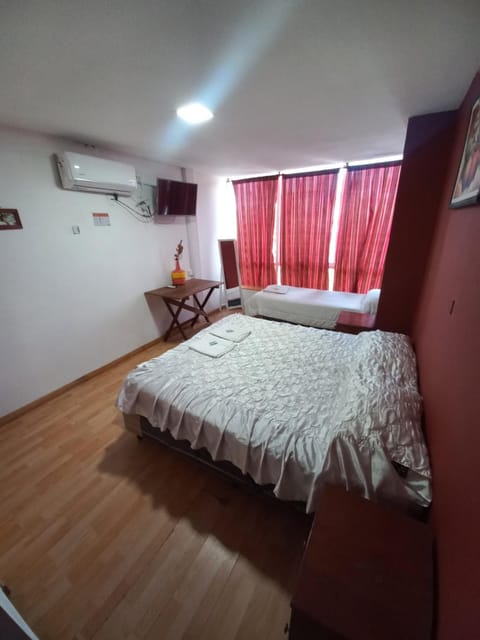 Bed, Photo of the whole room, Bedroom, air conditioner