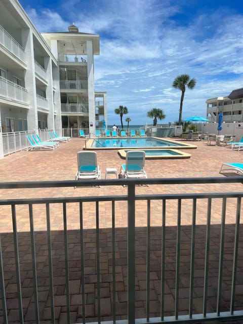 Pool view, Sea view, Swimming pool