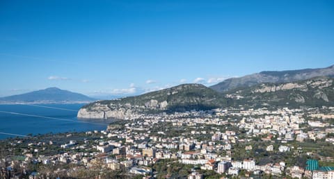 Property building, Day, Natural landscape, Mountain view, Sea view