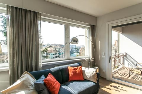 Riviera Views Apartment by Welc(H)ome Apartment in Treviso