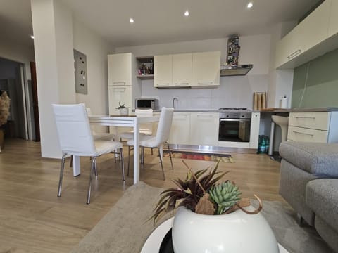 R06 - Porto Recanati: appartamento nuovo Apartment in Porto Recanati