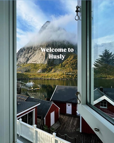 Natural landscape, View (from property/room), Balcony/Terrace, Bedroom, Landmark view, Mountain view, Sea view